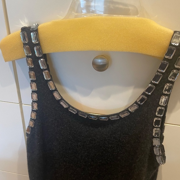 Tory Burch black cashmere tank with crystals on neckline and around arms size M - Picture 3 of 7